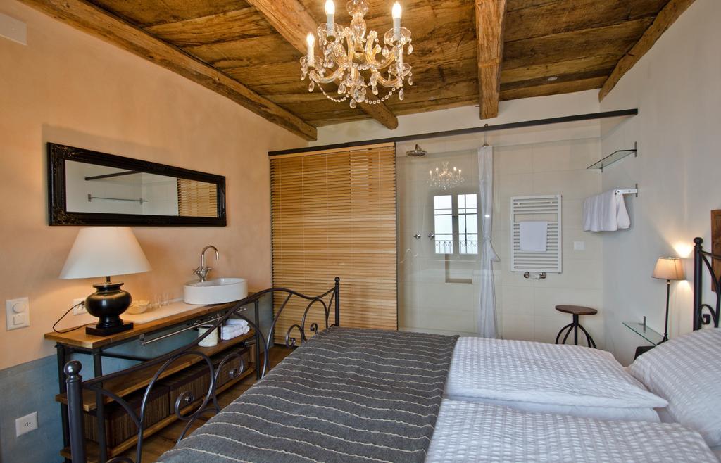Case Di Sotto, House & Breakfast Muralto Quarto foto